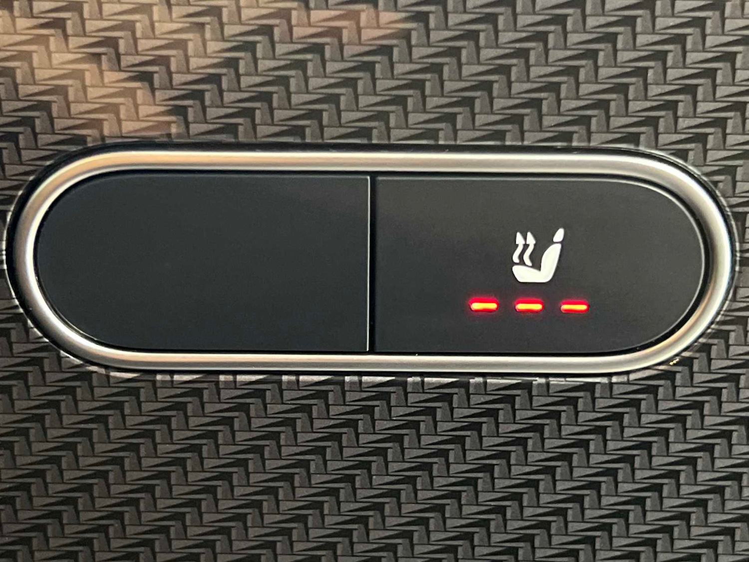 Used Mercedes-Benz GLB 2024 for sale - 76501831: Photo 25