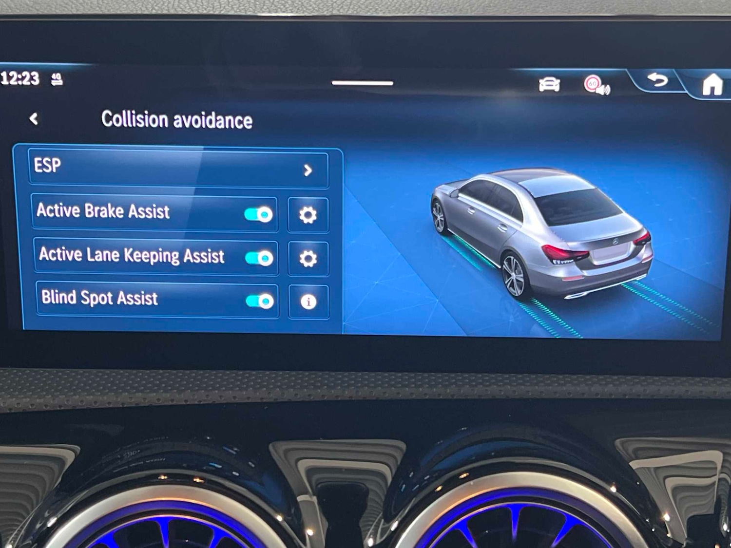 Used Mercedes-Benz A-Class 2025 for sale - 76421104: Photo 28