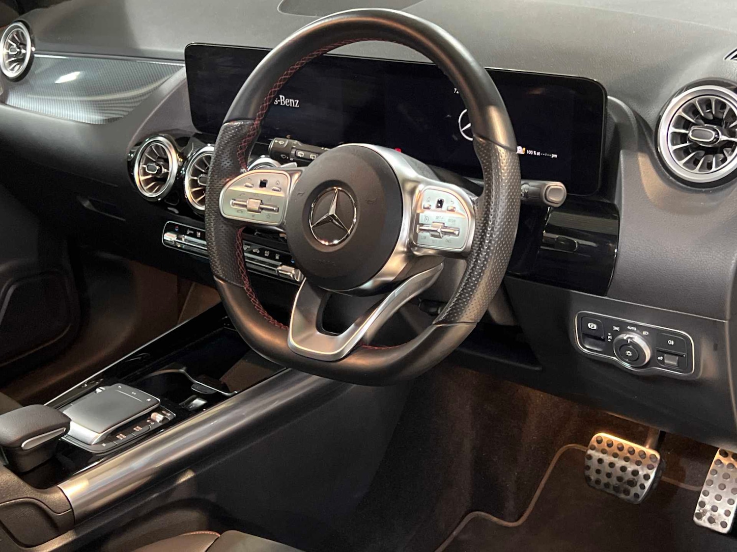 Used Mercedes-Benz GLA 2023 for sale - 76967727: Photo 15