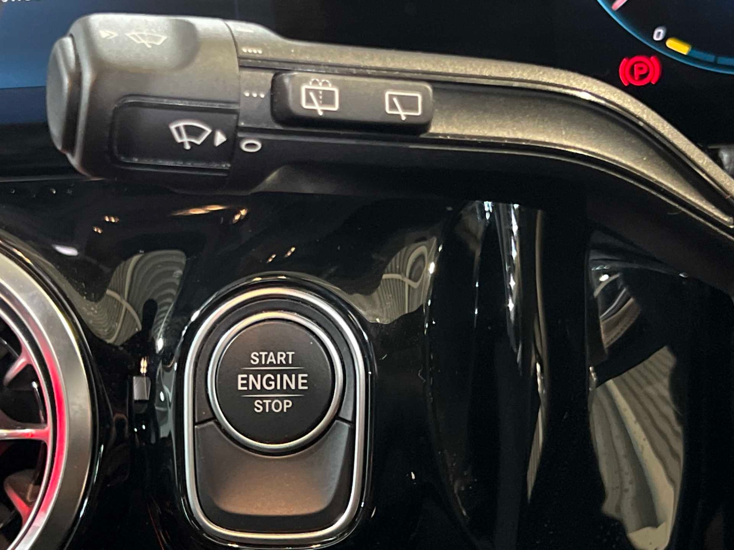 Used Mercedes-Benz GLA 2023 for sale - 76967727: Photo 33