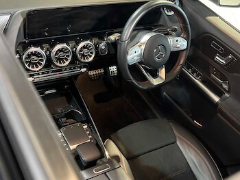 Used Mercedes-Benz GLA 2023 for sale - 76967727: Photo