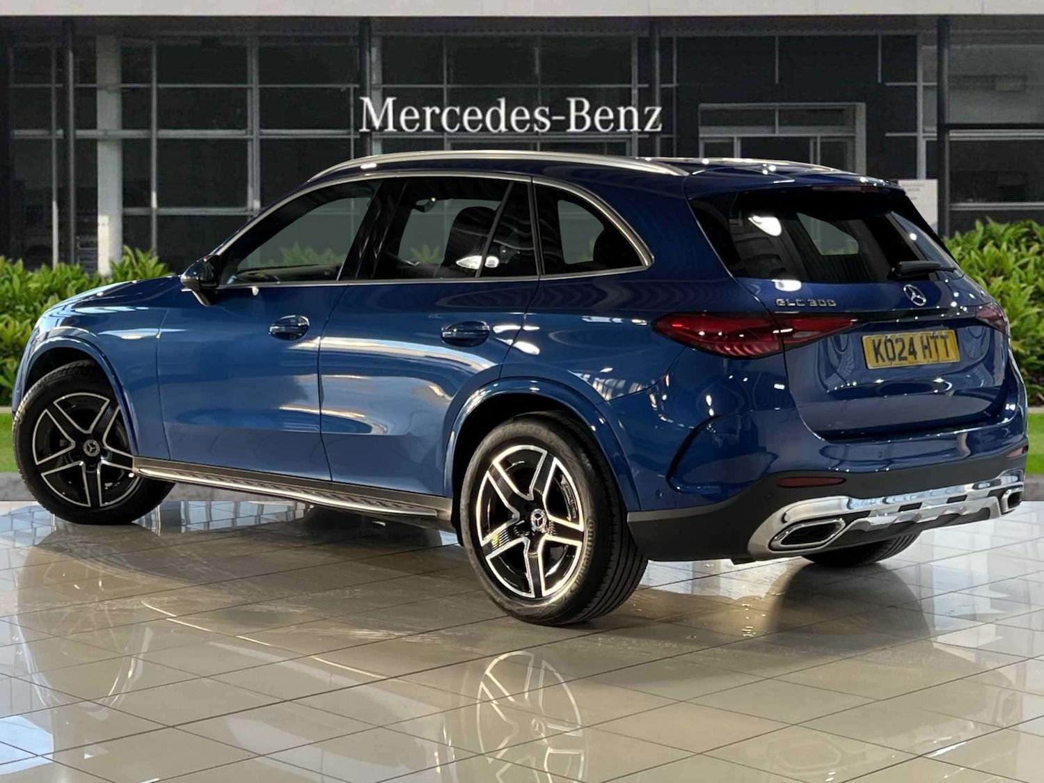 Used Mercedes-Benz GLC 2024 for sale - 77414594: Photo 2