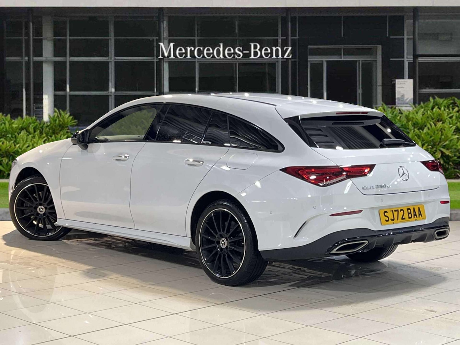 Used Mercedes-Benz CLA 2022 for sale - 76889858: Photo 2