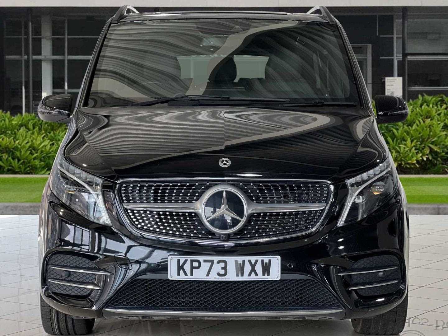 Used Mercedes-Benz V-Class 2023 for sale - 76156164: Photo 6