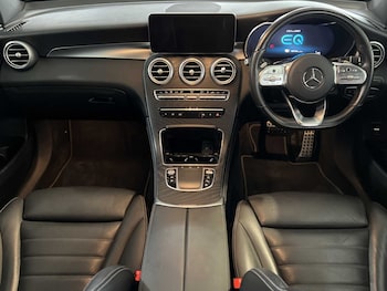Used Mercedes-Benz GLC 2020 for sale - 76125871: Photo 3