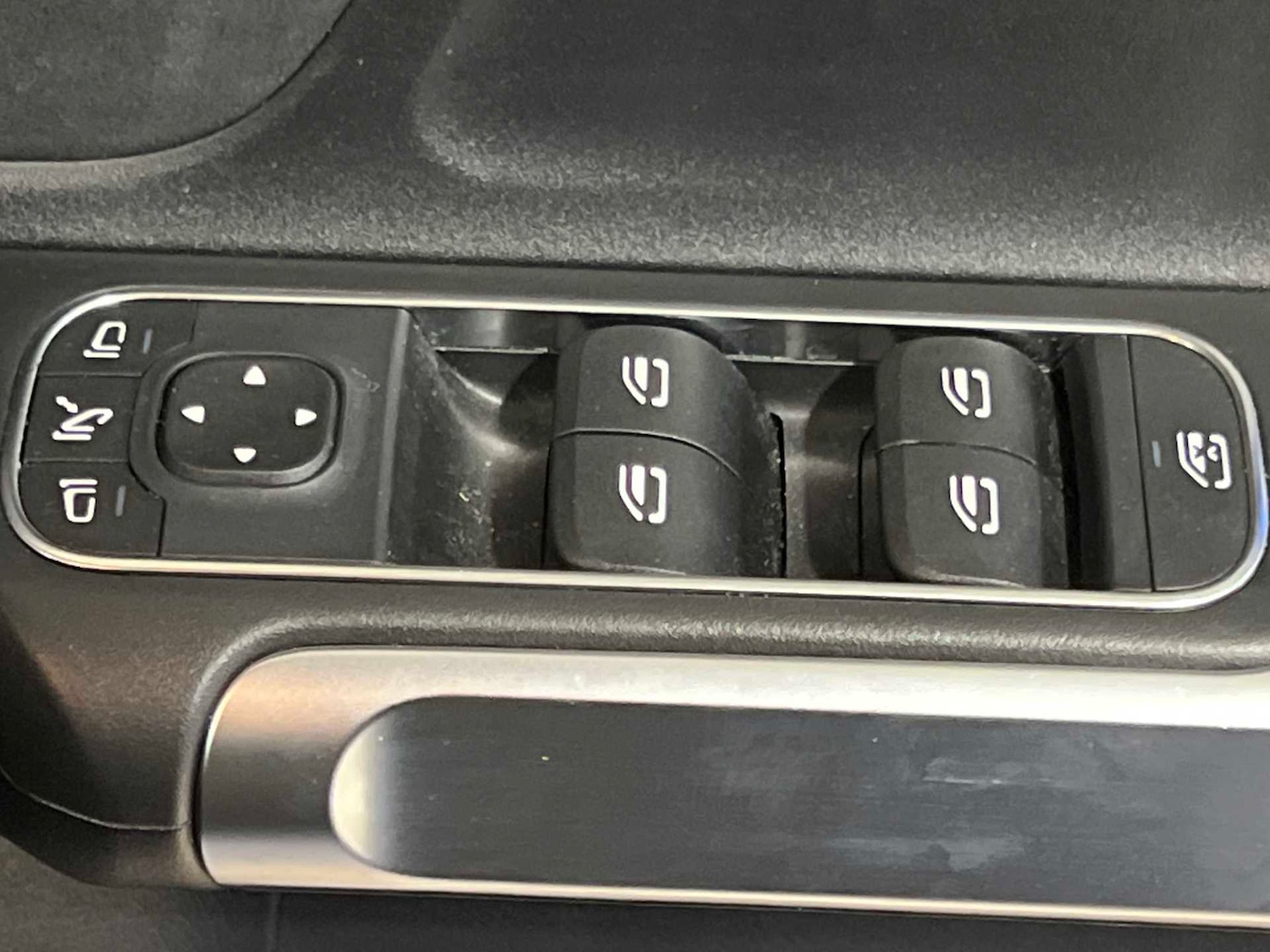 Used Mercedes-Benz GLB 2024 for sale - 77270221: Photo 34