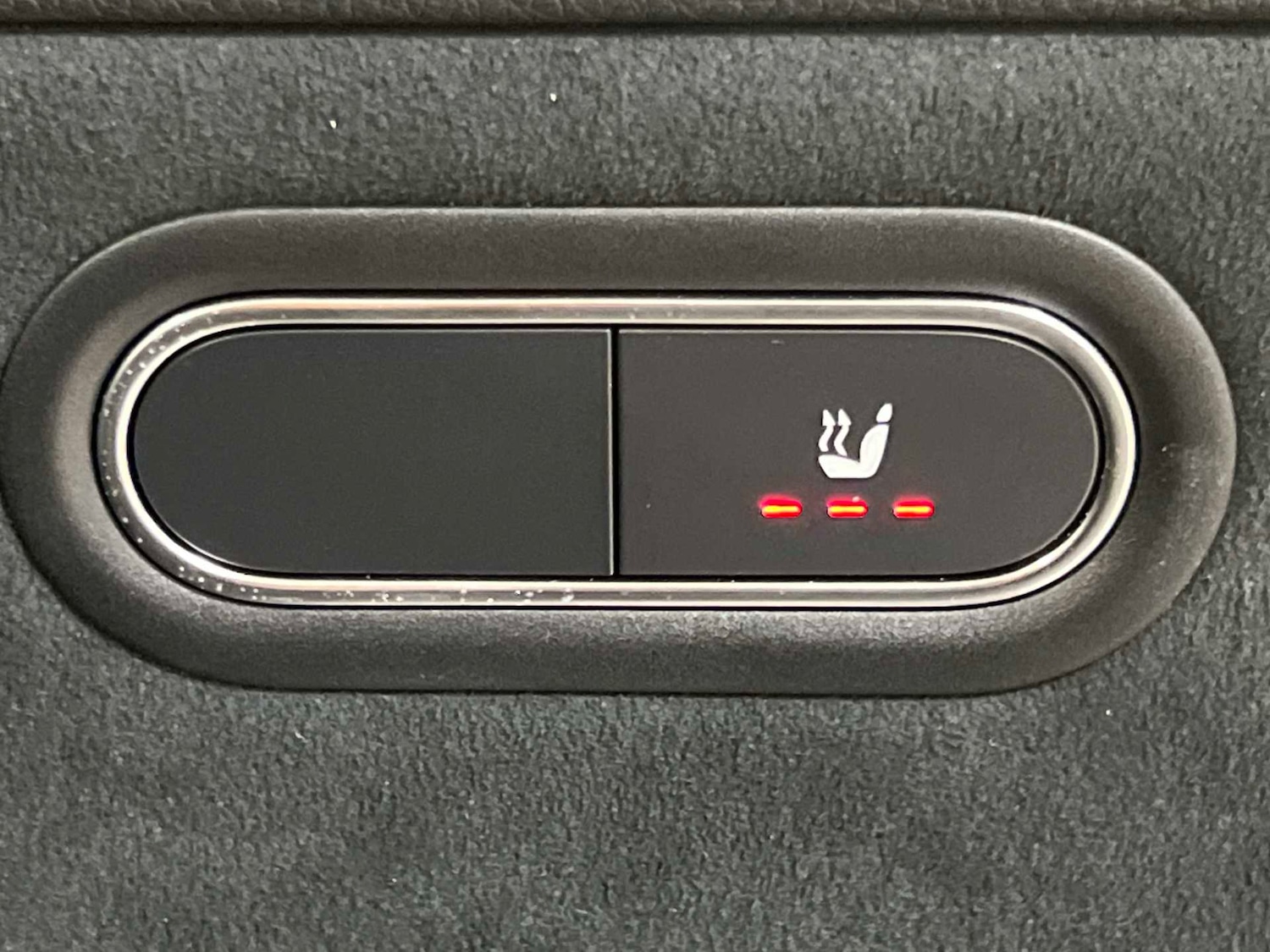 Used Mercedes-Benz A-Class 2019 for sale - 76460327: Photo 24