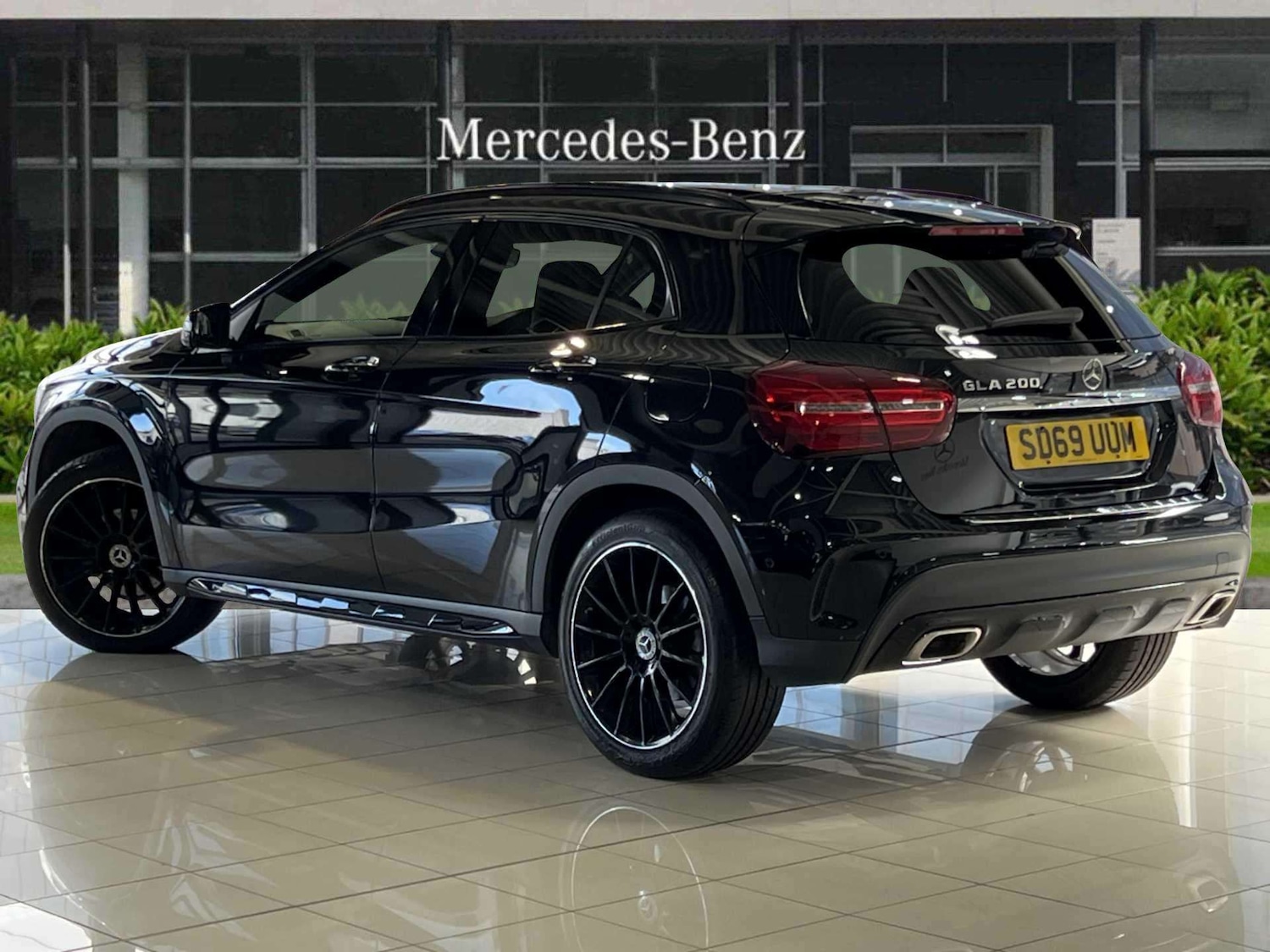 Used Mercedes-Benz GLA 2019 for sale - 76034692: Photo 2