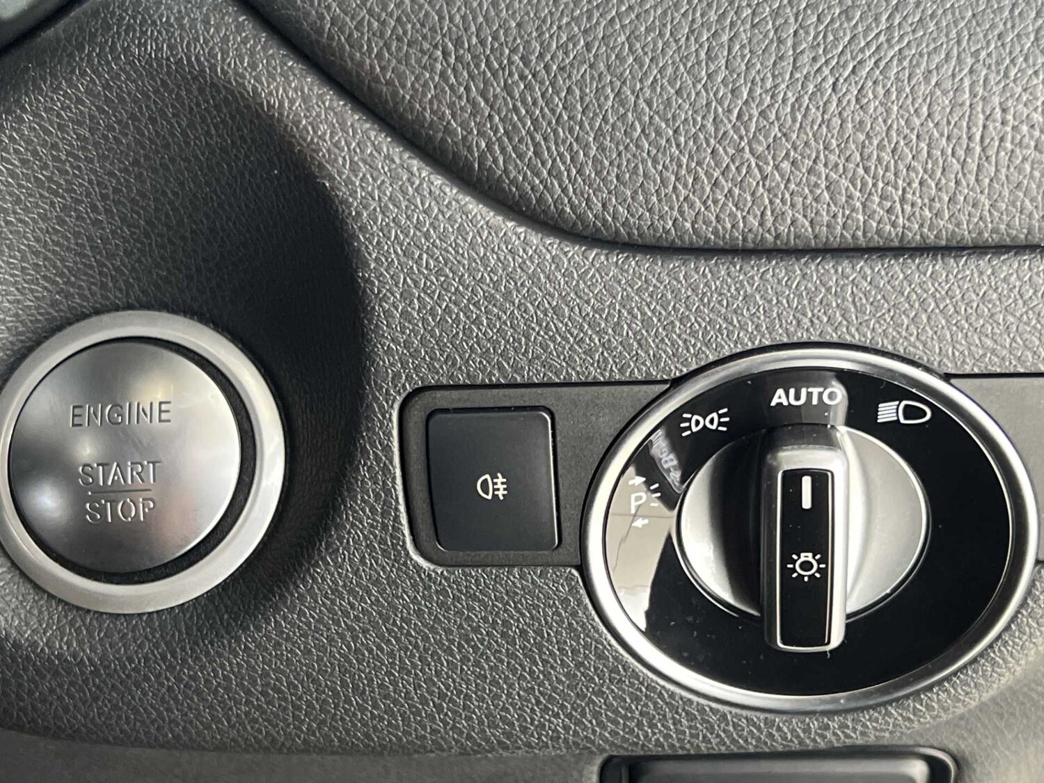 Used Mercedes-Benz GLA 2019 for sale - 76034692: Photo 33