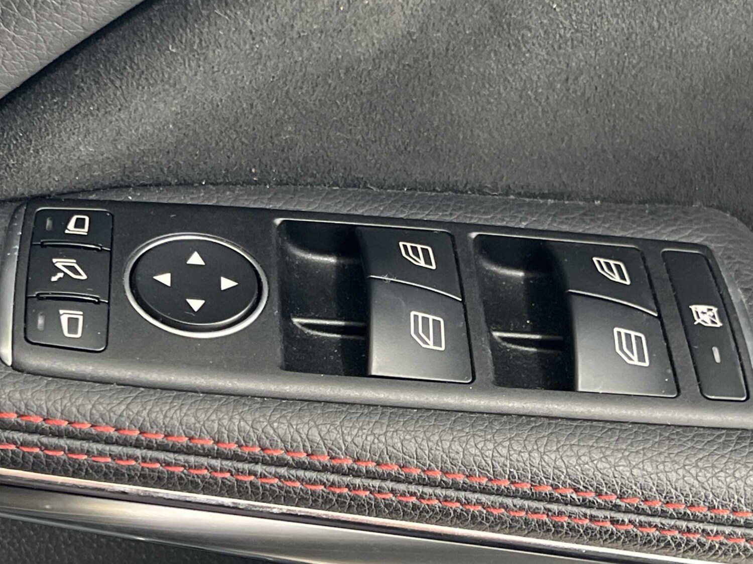 Used Mercedes-Benz GLA 2019 for sale - 76034692: Photo 34