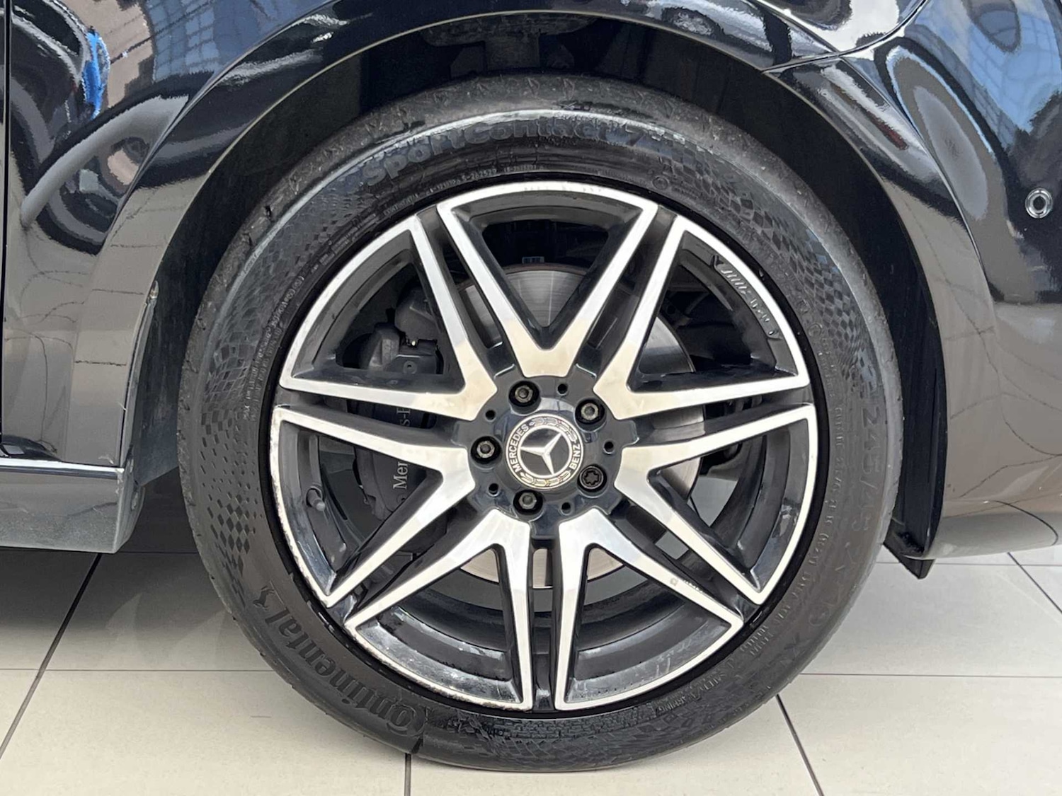 Used Mercedes-Benz V-Class 2023 for sale - 76411268: Photo 10