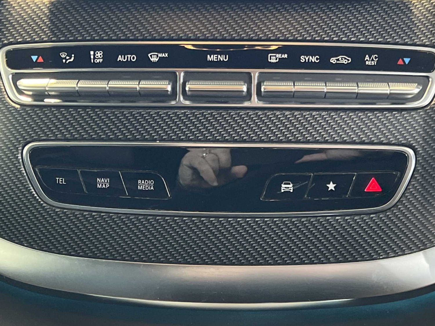 Used Mercedes-Benz V-Class 2023 for sale - 76411268: Photo 21