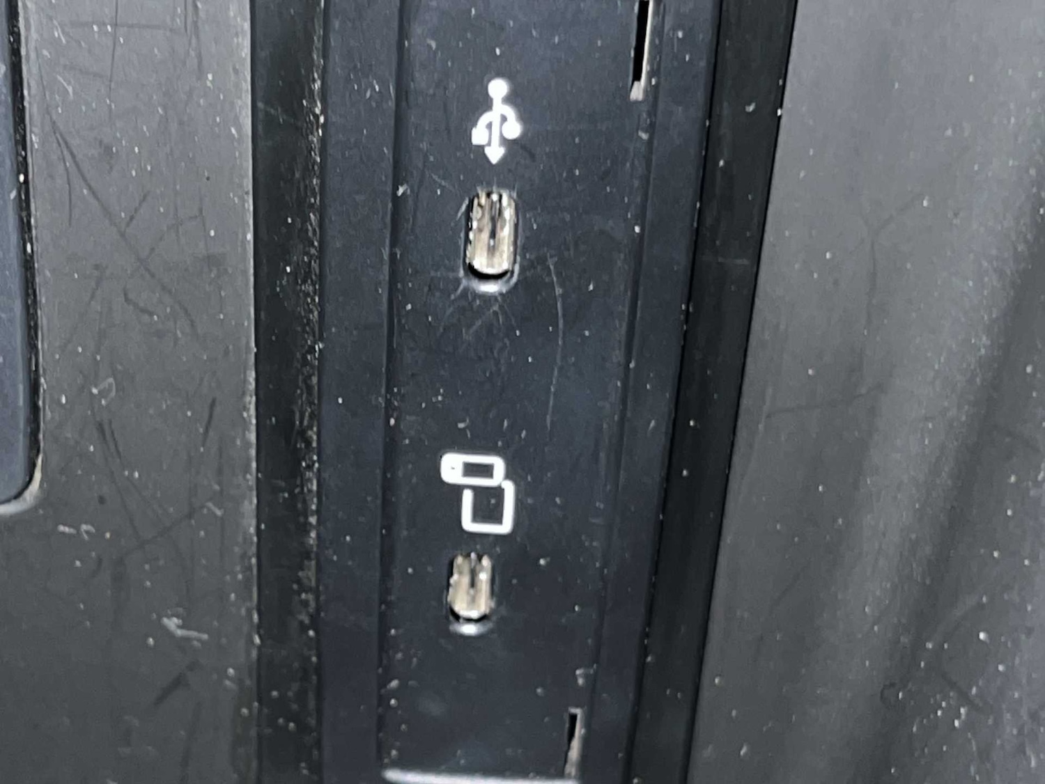 Used Mercedes-Benz V-Class 2023 for sale - 76411268: Photo 30