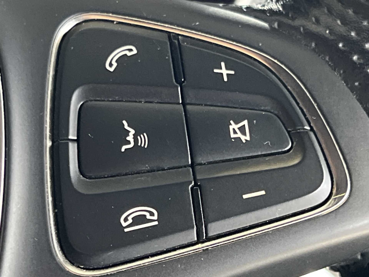 Used Mercedes-Benz V-Class 2023 for sale - 76411268: Photo 33