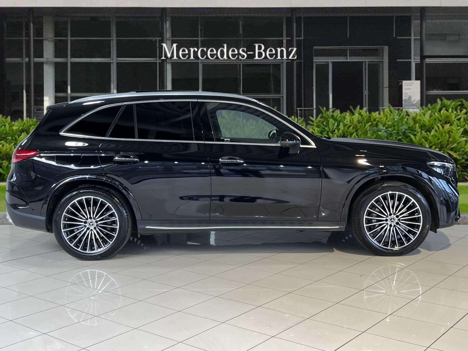 Used Mercedes-Benz GLC 2025 for sale - 77281955: Photo 5