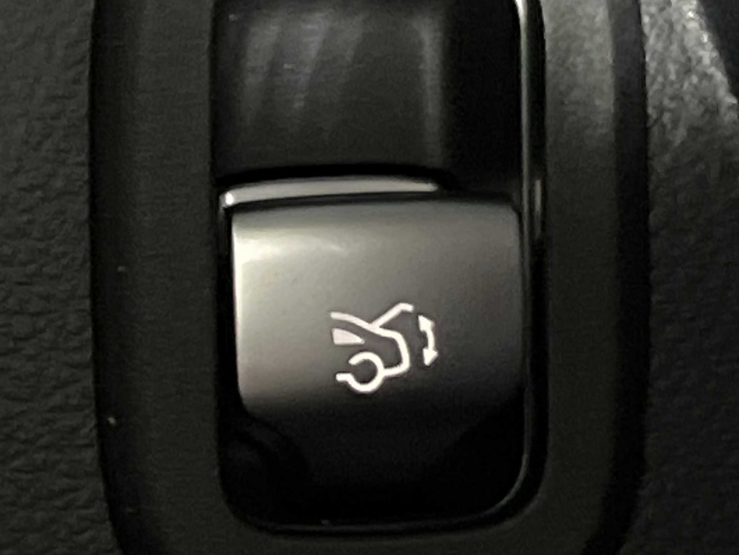 Used Mercedes-Benz GLC 2025 for sale - 76310897: Photo 35