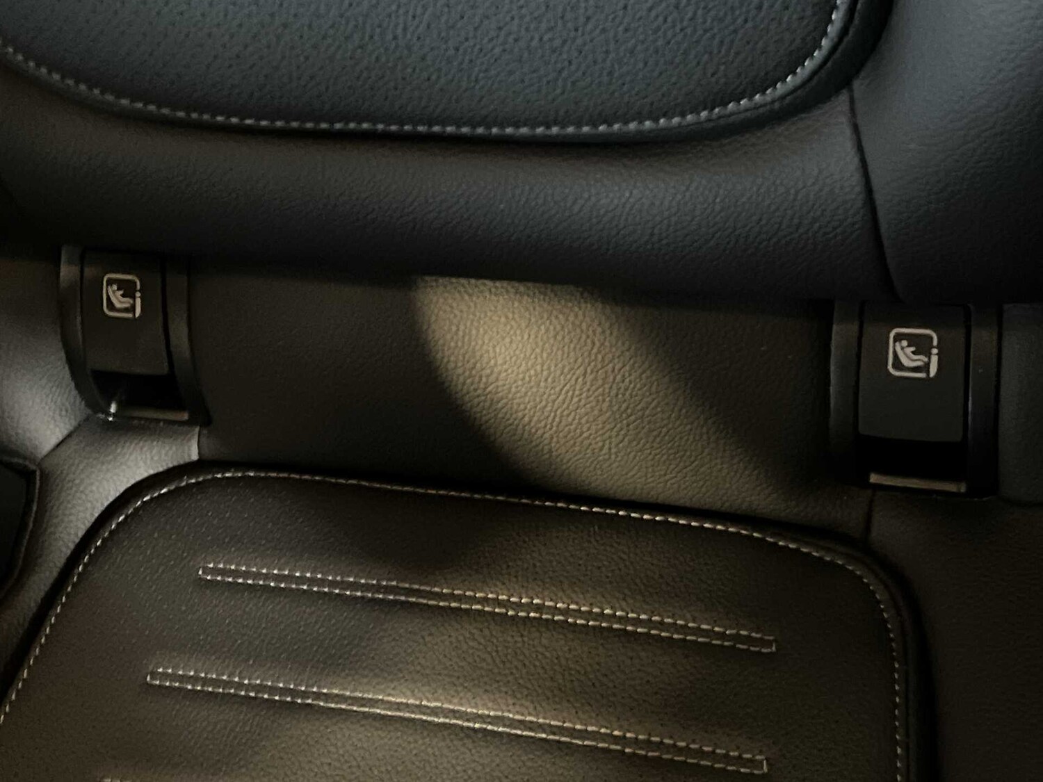 Used Mercedes-Benz GLC 2023 for sale - 78149163: Photo 24