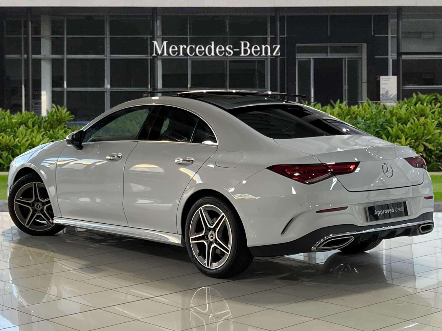 Used Mercedes-Benz CLA 2022 for sale - 76610541: Photo 2