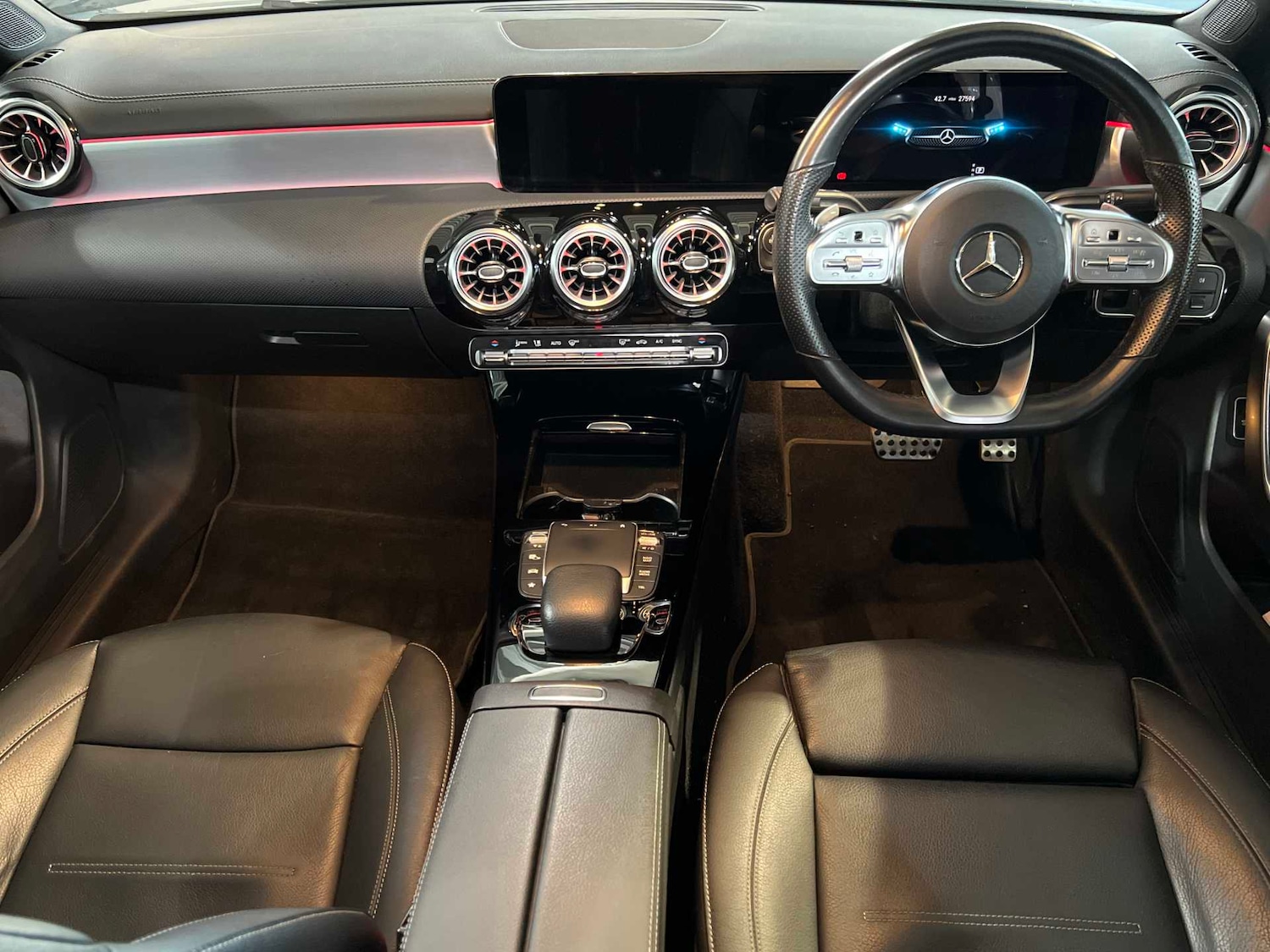 Used Mercedes-Benz CLA 2022 for sale - 76610541: Photo 3