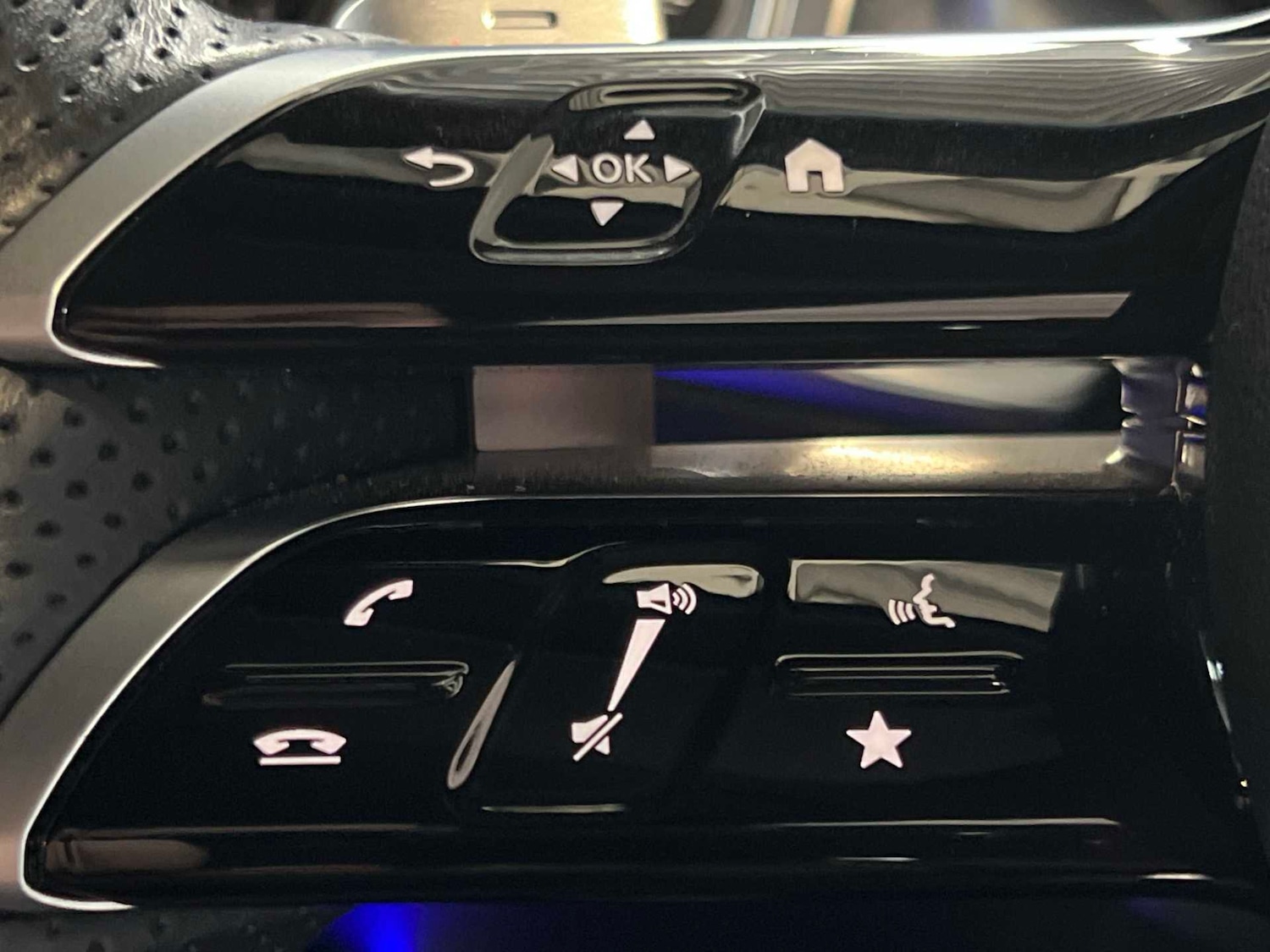 Used Mercedes-Benz GLB 2024 for sale - 76501945: Photo 31