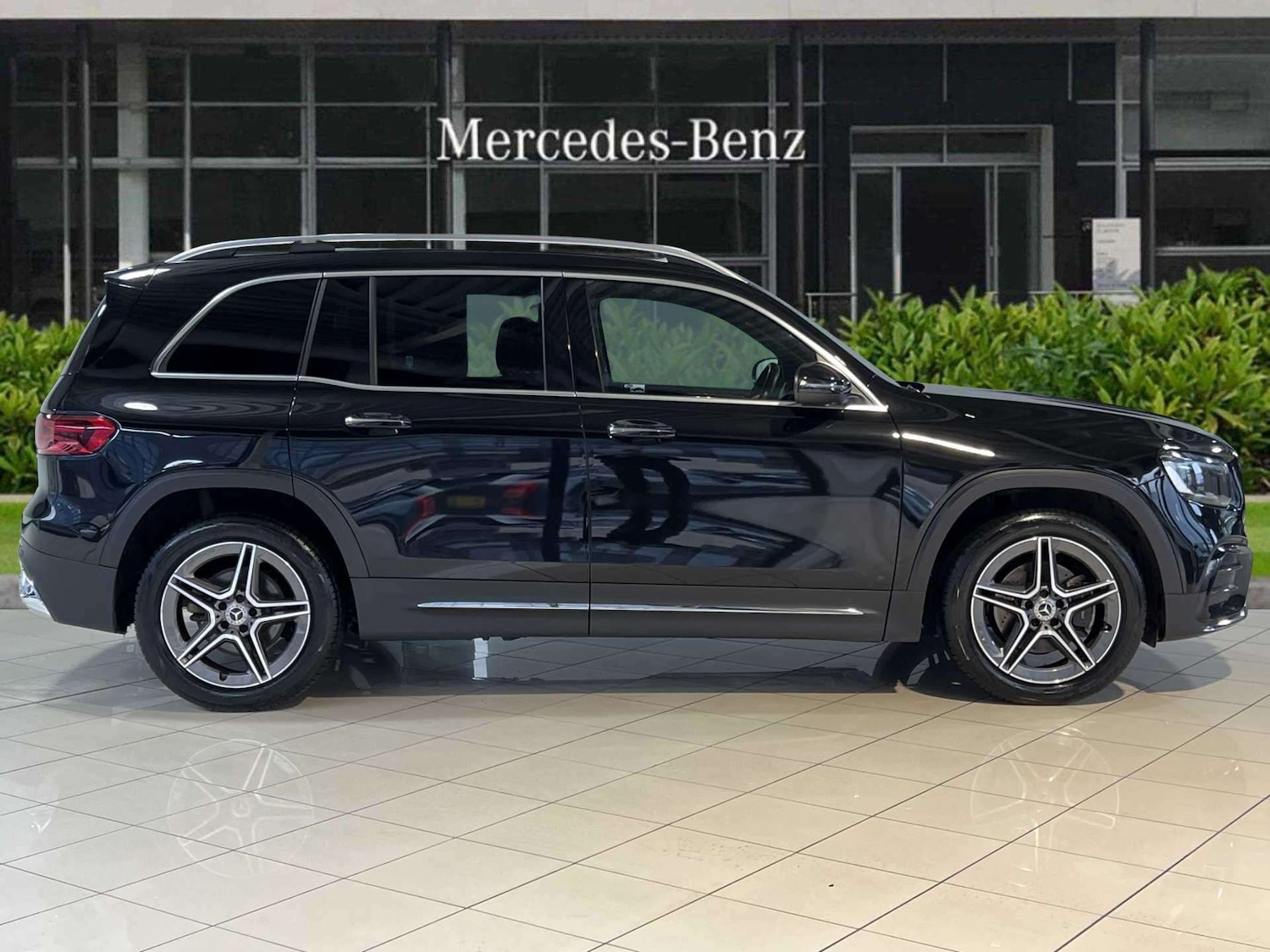 Used Mercedes-Benz GLB 2024 for sale - 76501945: Photo 5