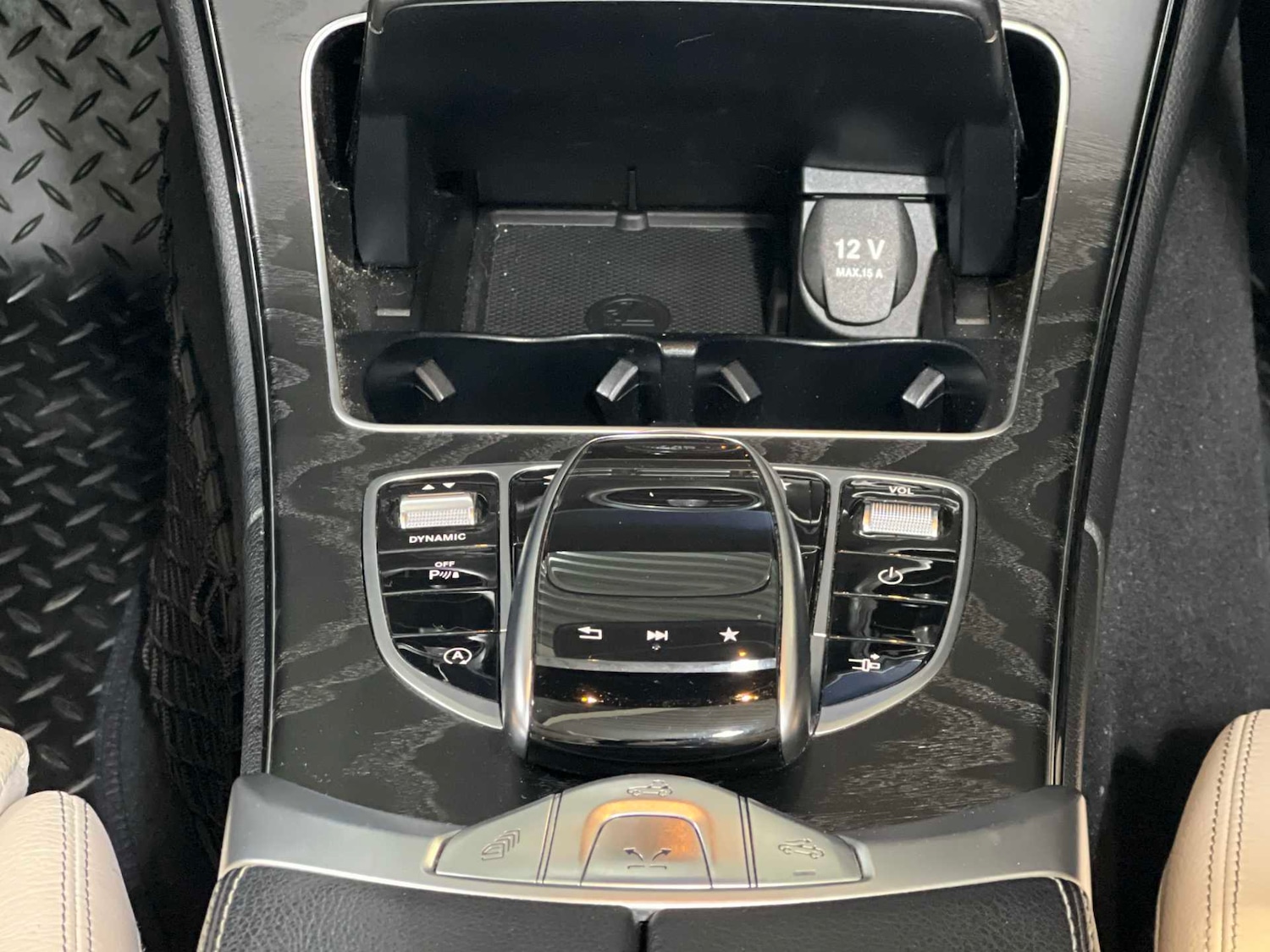 Used Mercedes-Benz C Class 2018 for sale - 77083110: Photo 18