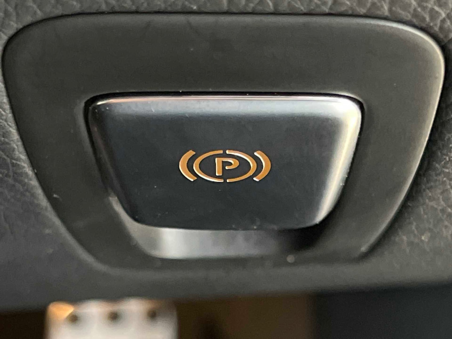 Used Mercedes-Benz C Class 2018 for sale - 77083110: Photo 21