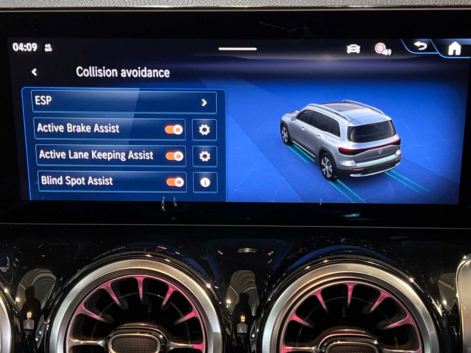 Used Mercedes-Benz EQB 2025 for sale - 76661959: Photo 30