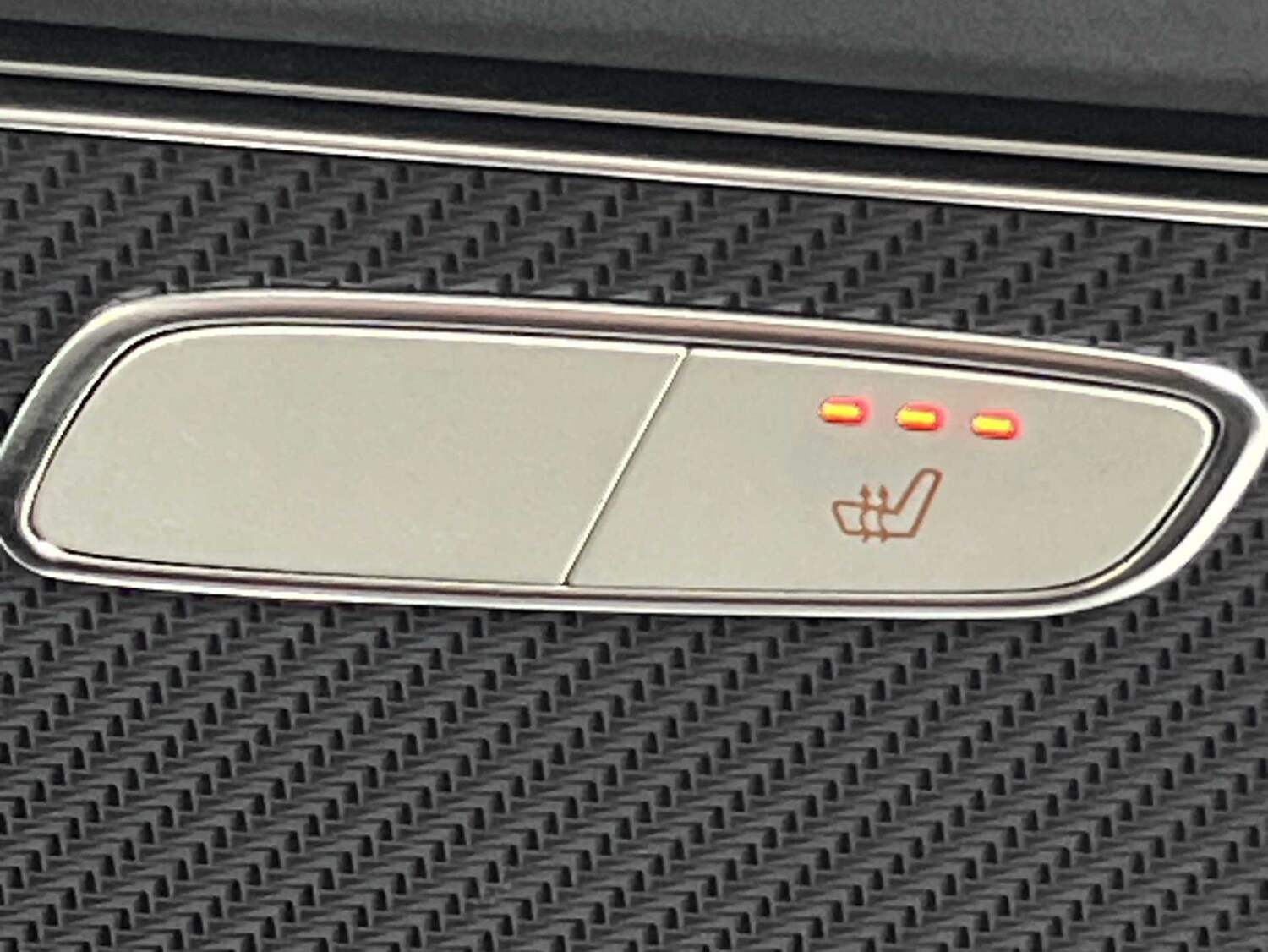 Used Mercedes-Benz EQC for sale - 77661284: Photo 31