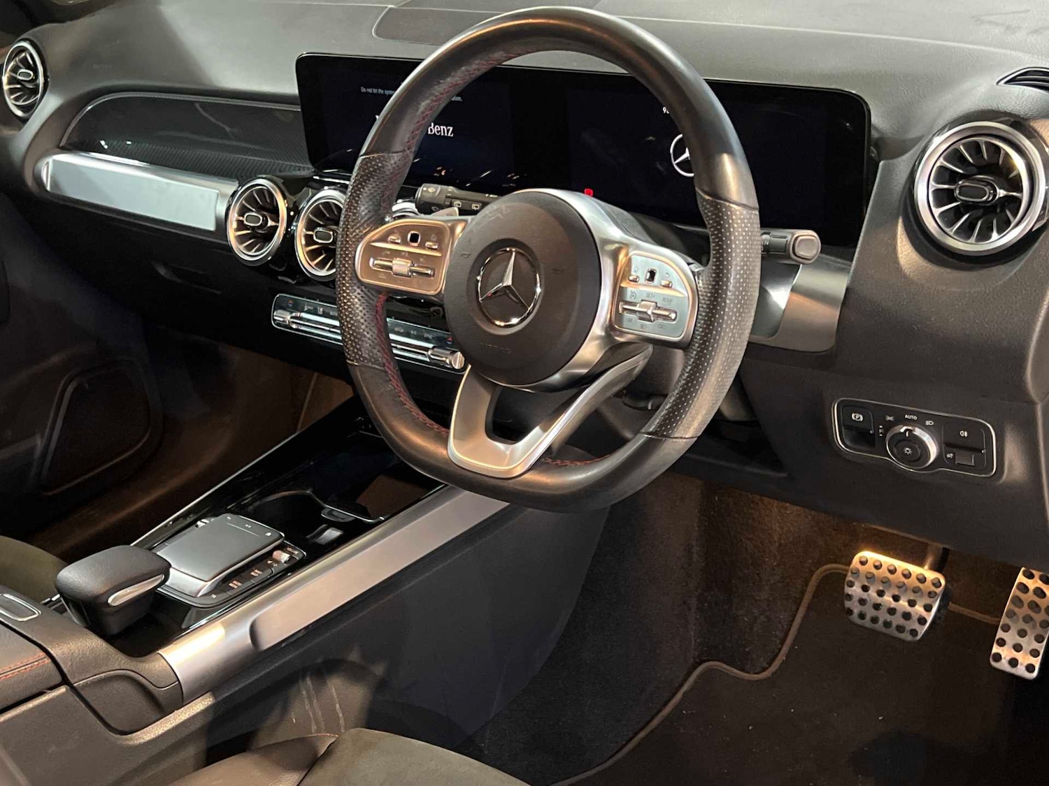 Used Mercedes-Benz GLB 2022 for sale - 76624577: Photo 14