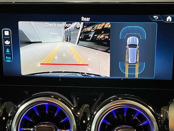 Used Mercedes-Benz GLB 2025 for sale - 77011020: Photo