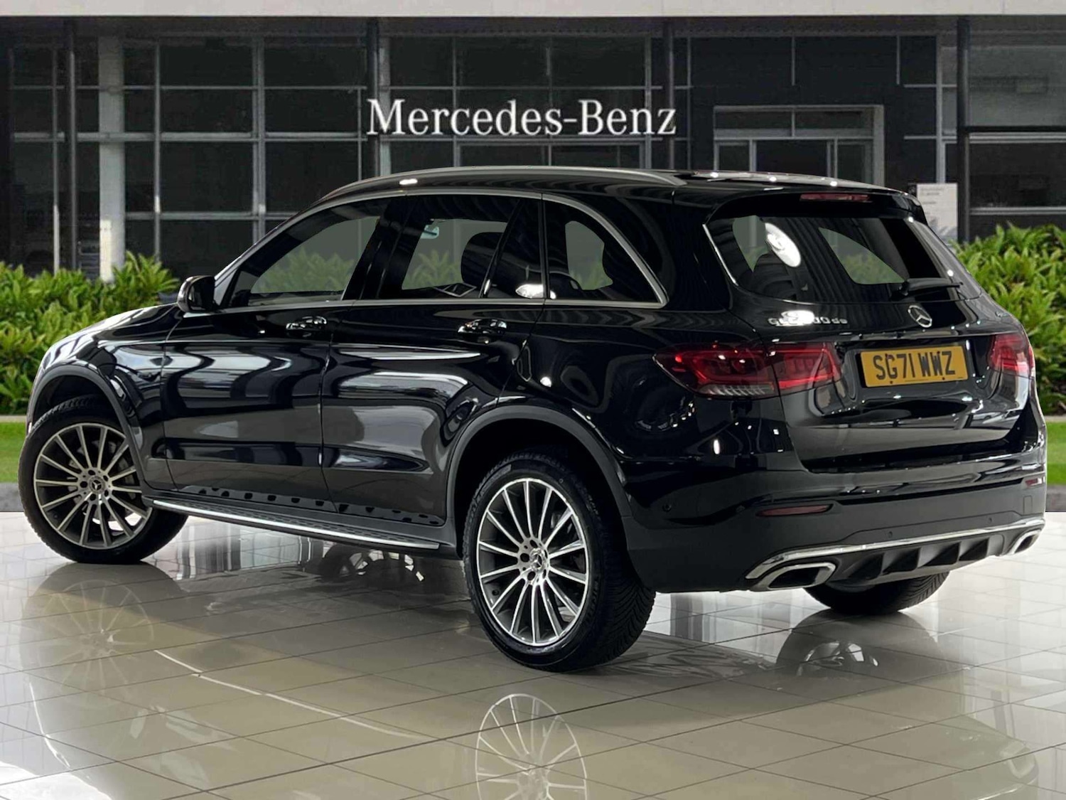 Used Mercedes-Benz GLC 2021 for sale - 77083072: Photo 2
