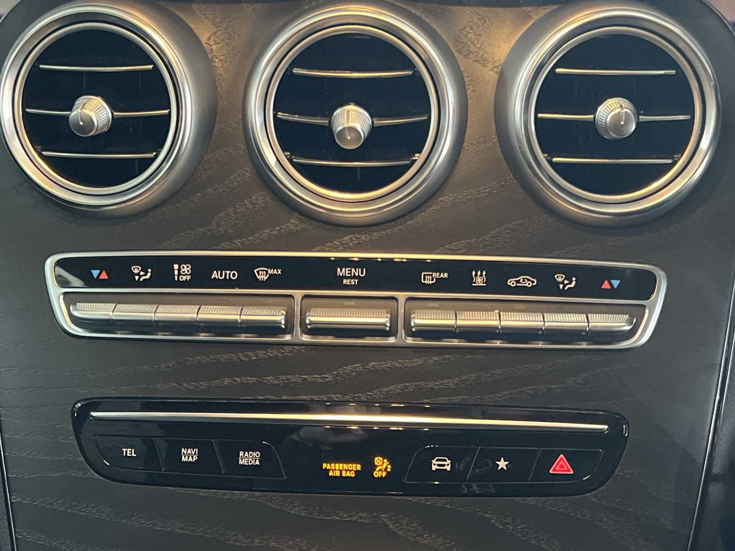 Used Mercedes-Benz GLC 2021 for sale - 77083072: Photo 21