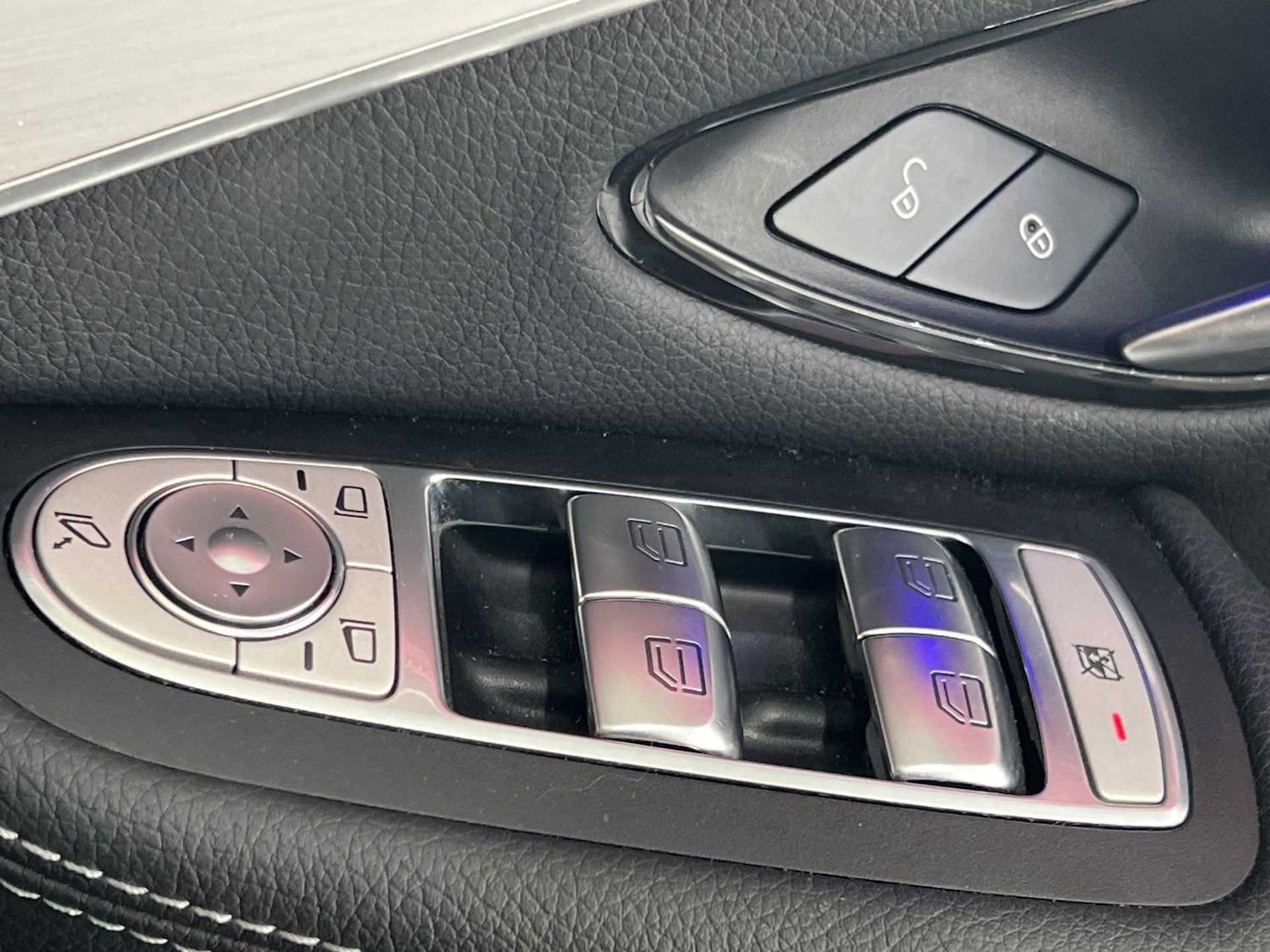 Used Mercedes-Benz GLC 2021 for sale - 77083072: Photo 34