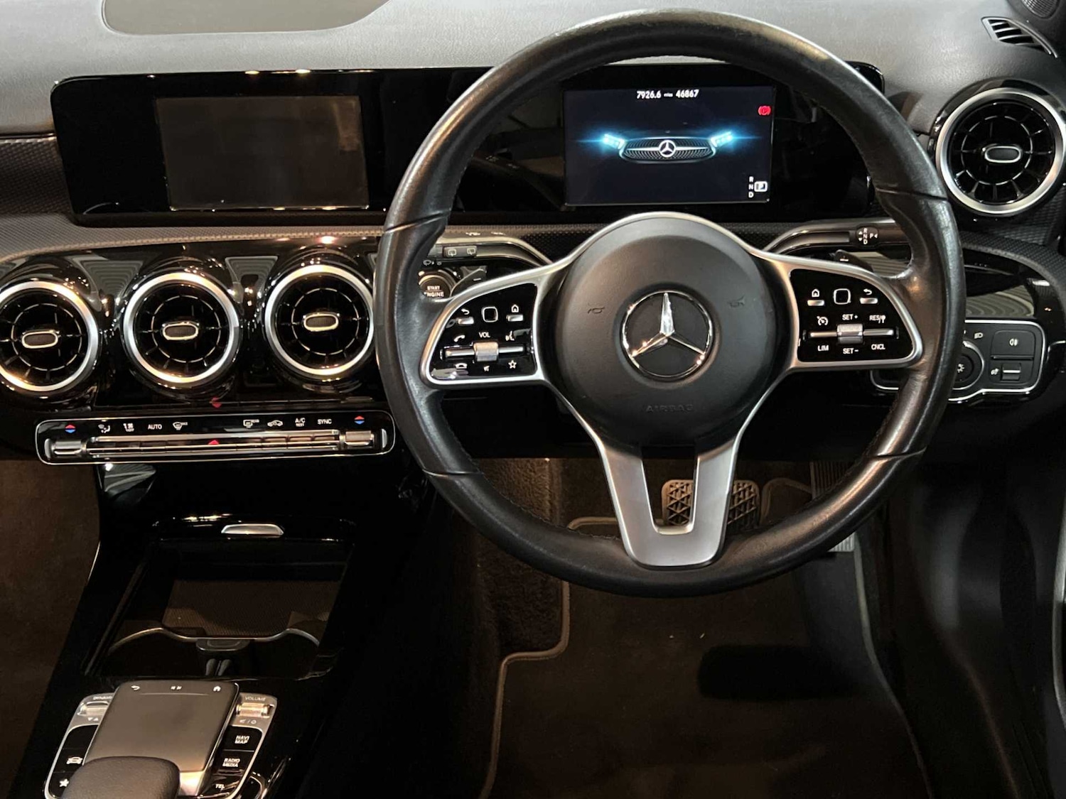 Used Mercedes-Benz A-Class 2019 for sale - 76125732: Photo 16