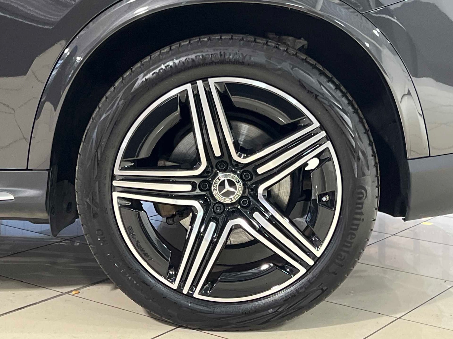 Used Mercedes-Benz GLC 2024 for sale - 76929071: Photo 12