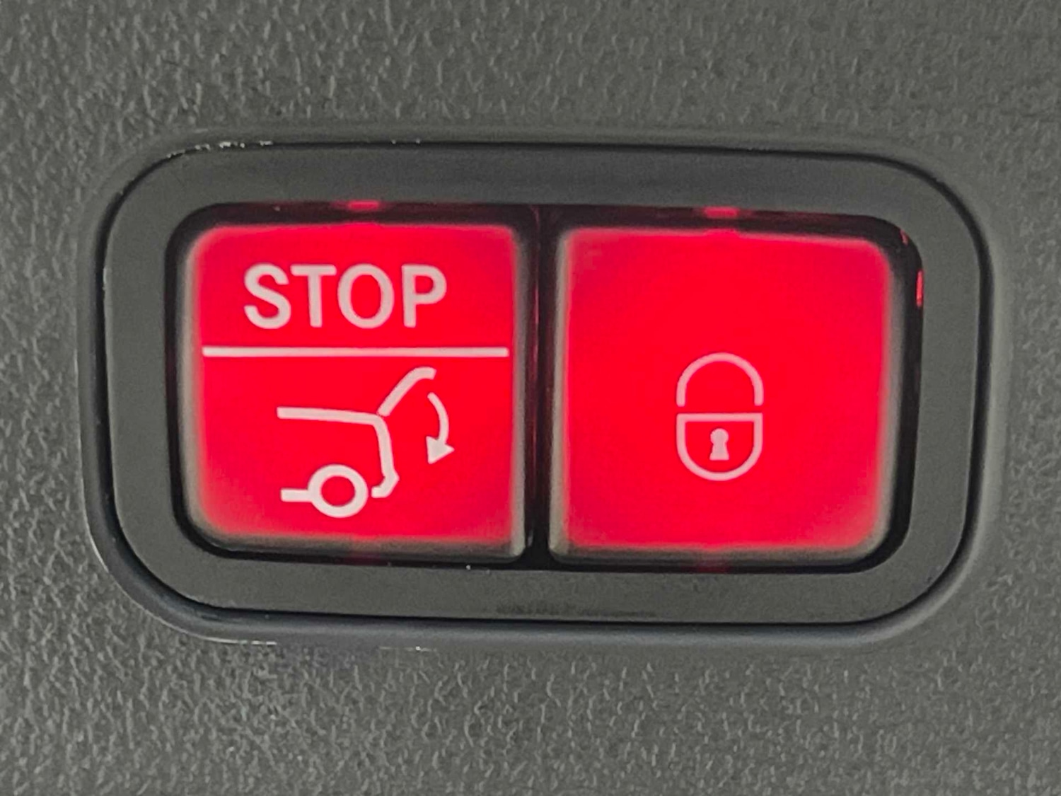 Used Mercedes-Benz GLC 2024 for sale - 76929071: Photo 14