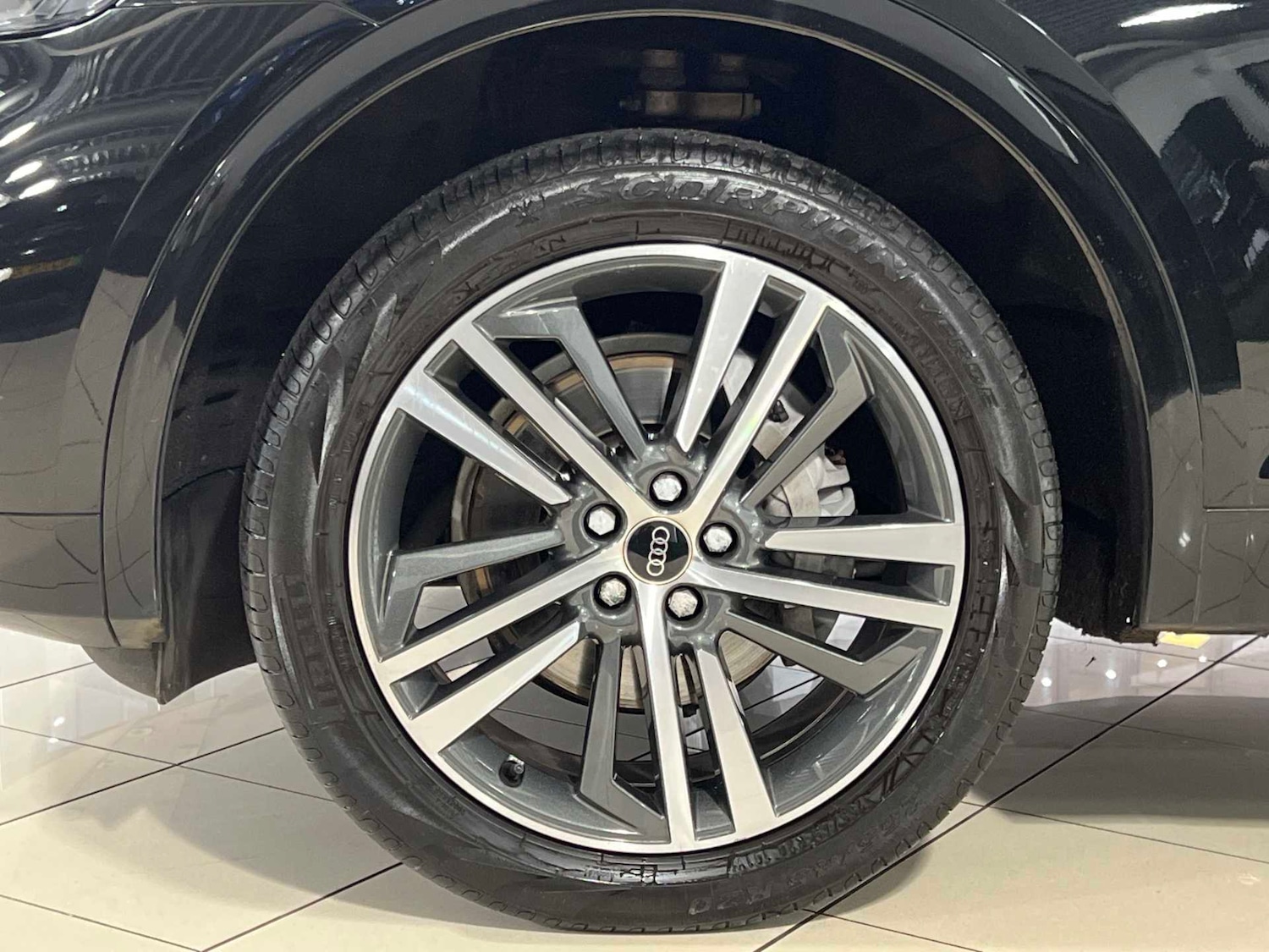 Used Audi Q5 2023 for sale - 77158549: Photo 10