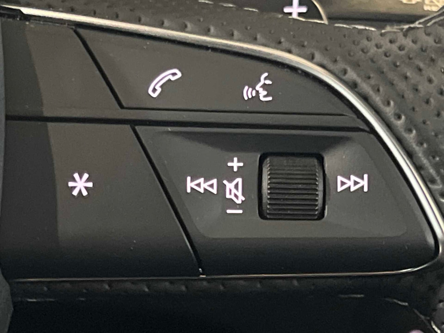 Used Audi Q5 2023 for sale - 77158549: Photo 32