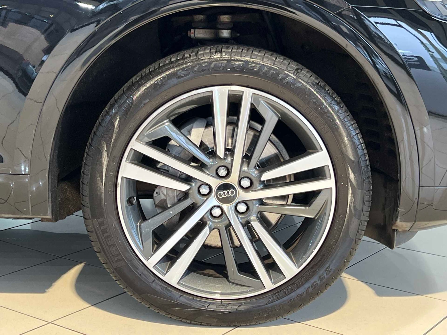 Used Audi Q5 2023 for sale - 77158549: Photo 9