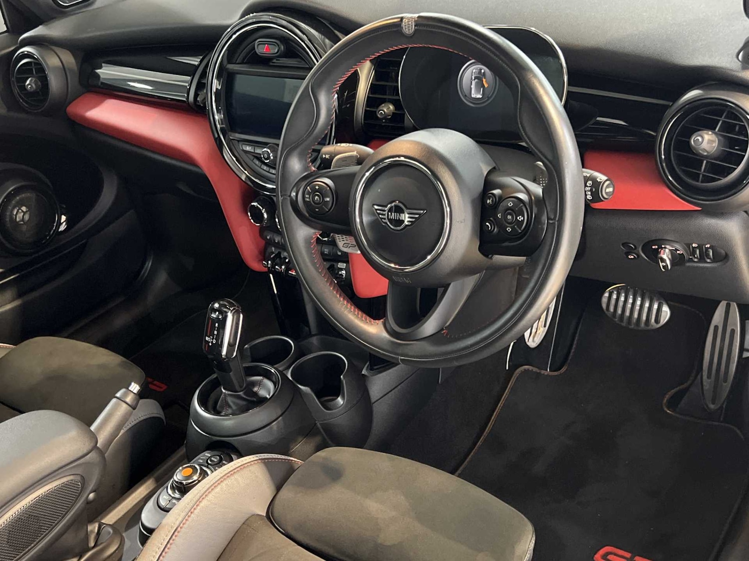 Used MINI Hatch 2020 for sale - 76339674: Photo 13