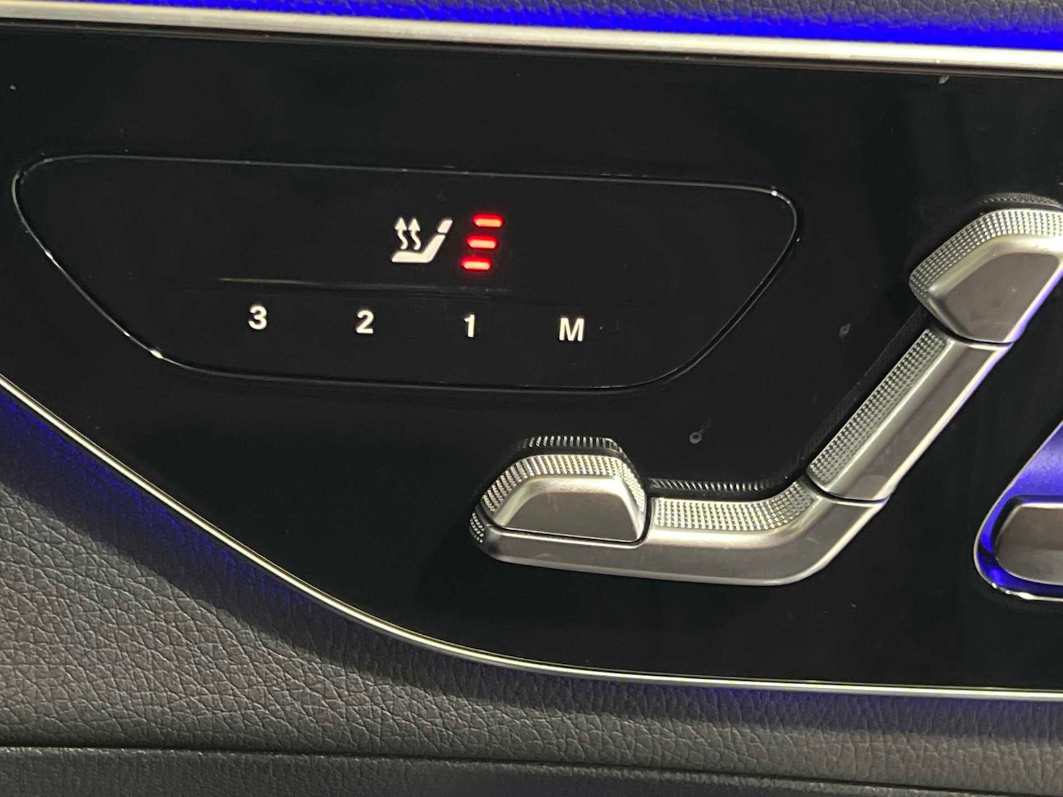 Used Mercedes-Benz GLC 2024 for sale - 76636752: Photo 24