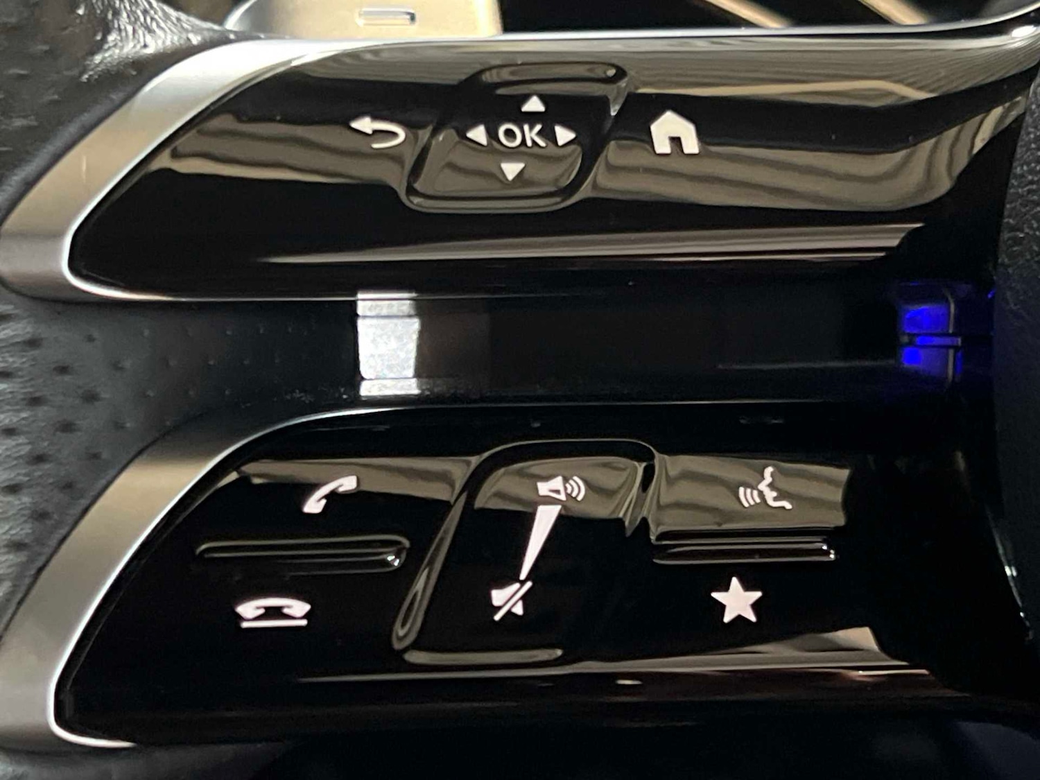 Used Mercedes-Benz GLC 2024 for sale - 76636752: Photo 31