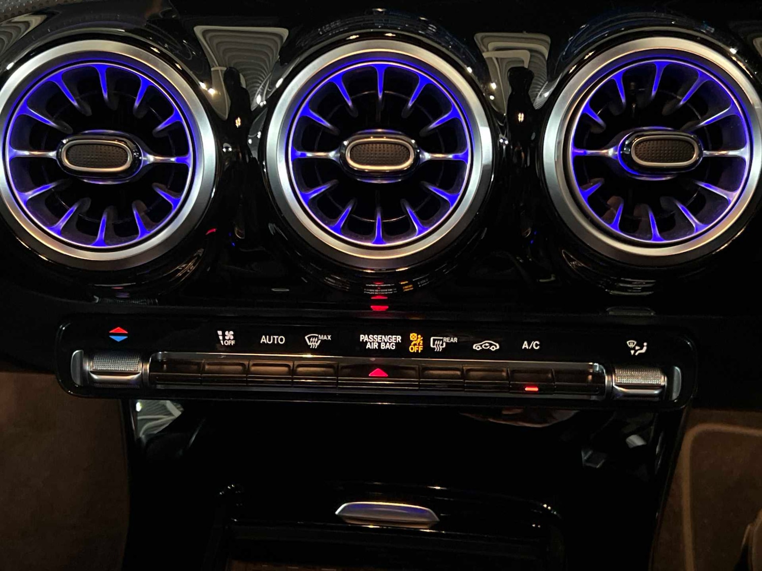 Used Mercedes-Benz A-Class 2023 for sale - 76718203: Photo 21