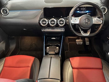 Used Mercedes-Benz GLA 2022 for sale - 75555397: Photo