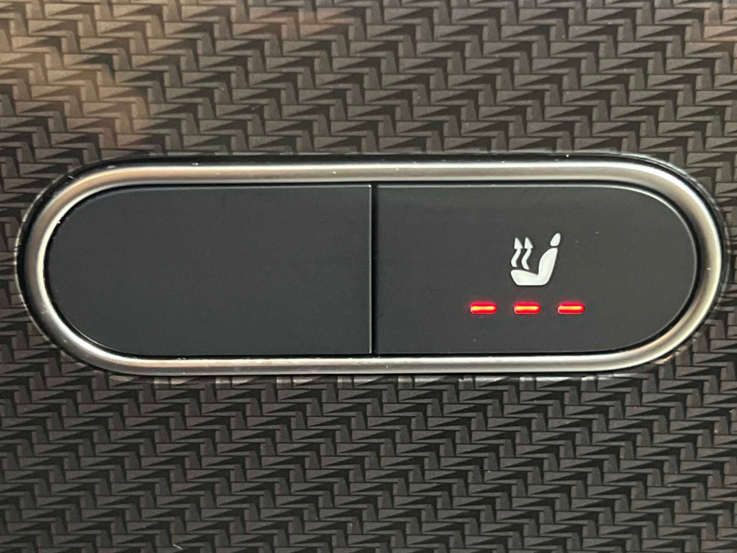 Used Mercedes-Benz GLB 2024 for sale - 76501809: Photo 25