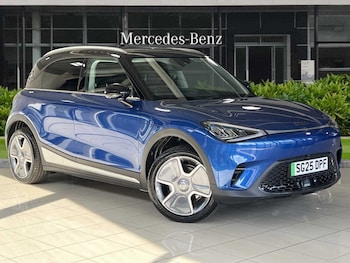 2025 - 200kW Pro 49kWh 5dr Auto