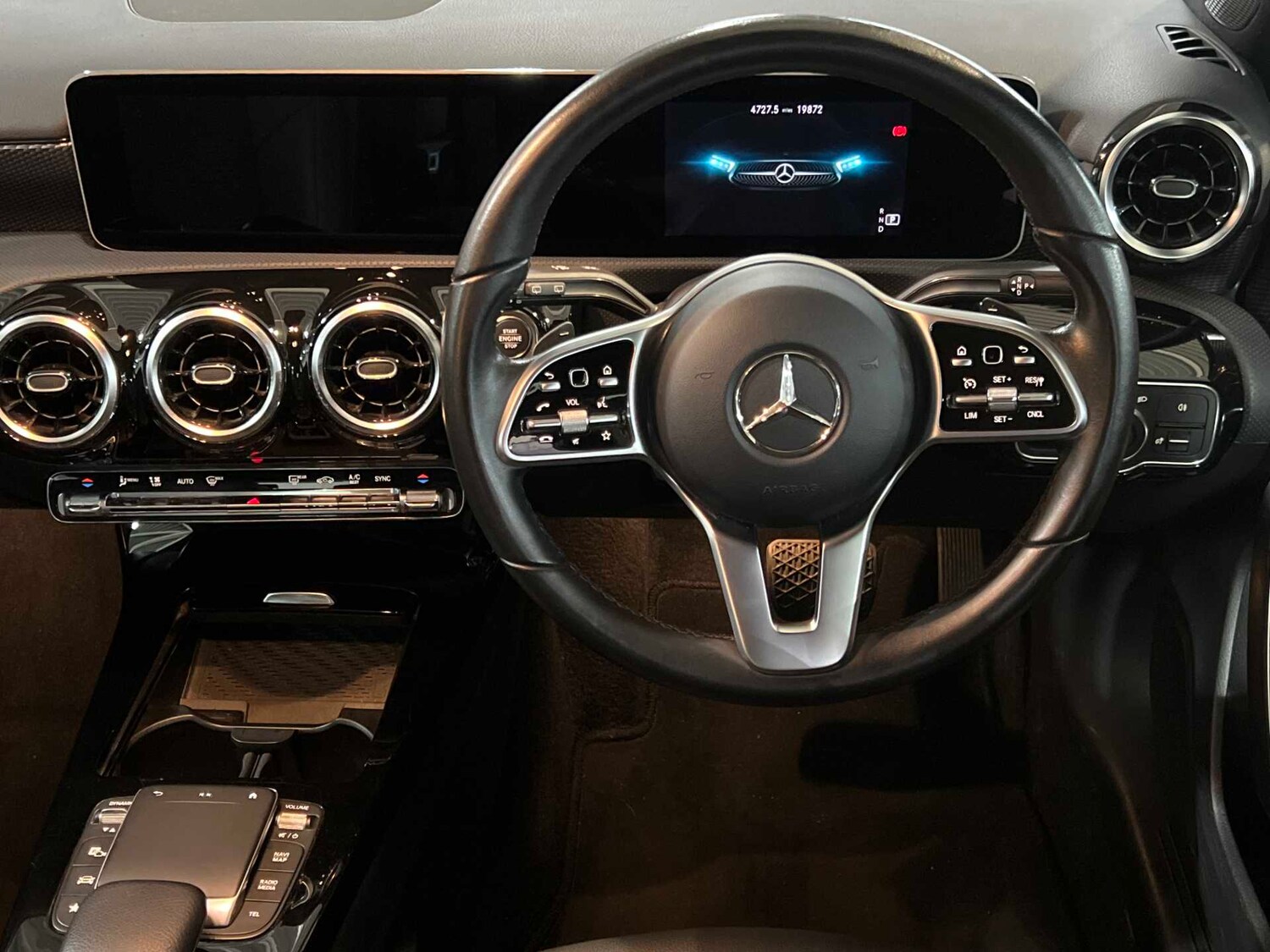 Used Mercedes-Benz A-Class 2021 for sale - 76362530: Photo 17