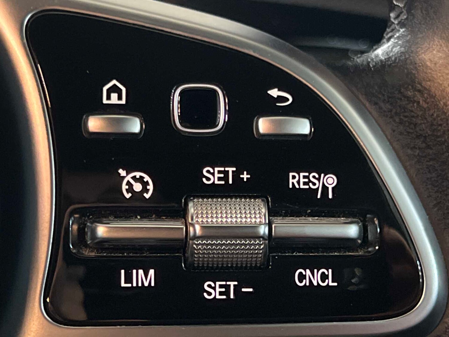 Used Mercedes-Benz A-Class 2021 for sale - 76362530: Photo 33