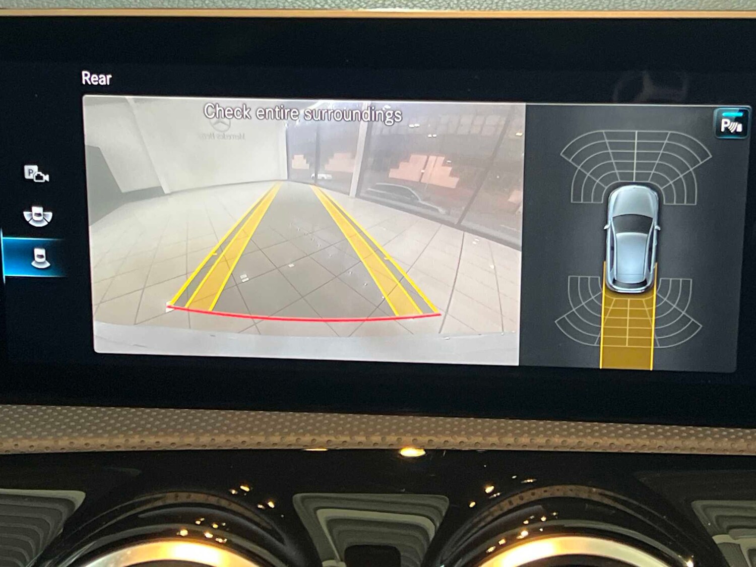 Used Mercedes-Benz A-Class 2021 for sale - 76362530: Photo 4